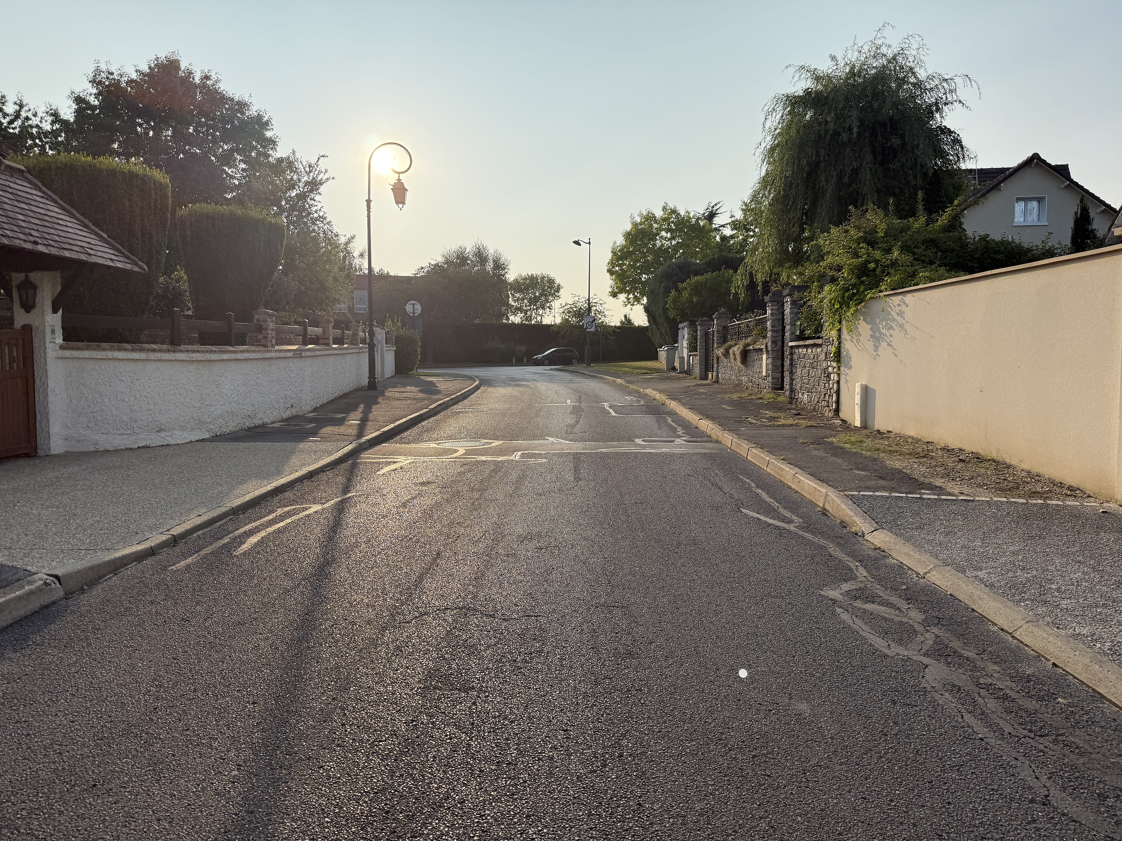 Rue de Paris à Magny-le-Hongre